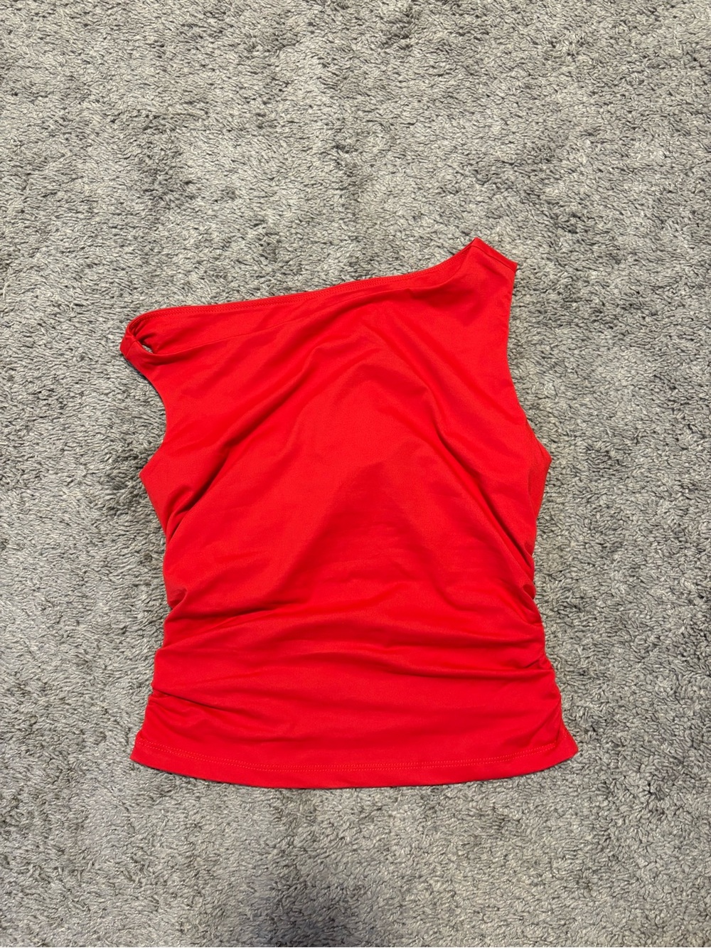 Amazon Women's Red One-Shoulder Tank